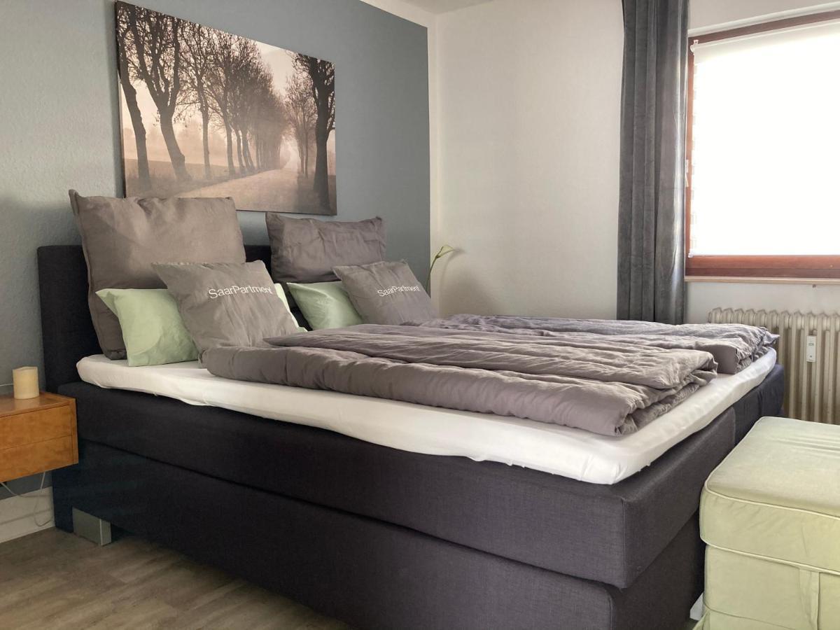 Living At Saarpartments -Adults Only- 2 Bedroom, Netflix - Business & Holiday Apartments For Long- And Short Term Stay, 3 Min To Train Station, Secure E-Bike Parking! Saarbrücken Zewnętrze zdjęcie